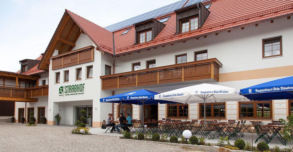 Hotel Strasshof Pfaffenhofen an der Ilm Buitenkant foto