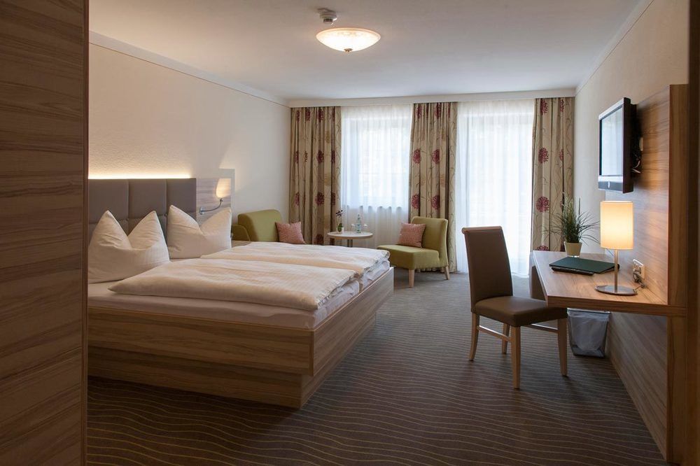 Hotel Strasshof Pfaffenhofen an der Ilm Buitenkant foto