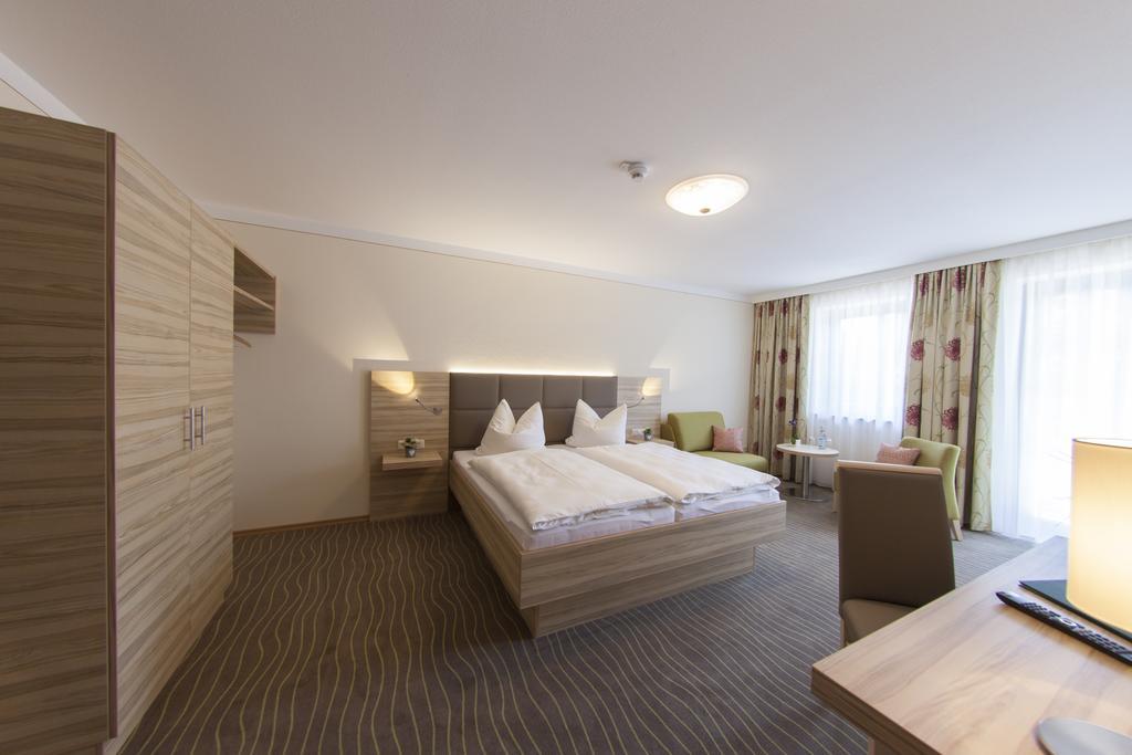 Hotel Strasshof Pfaffenhofen an der Ilm Kamer foto