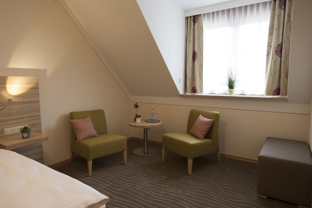 Hotel Strasshof Pfaffenhofen an der Ilm Kamer foto